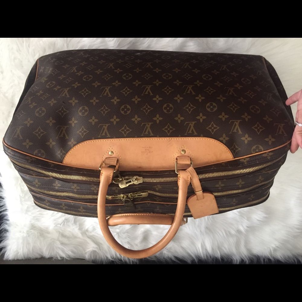 - Louis Vuitton Vintage Alize 3 poches trave…